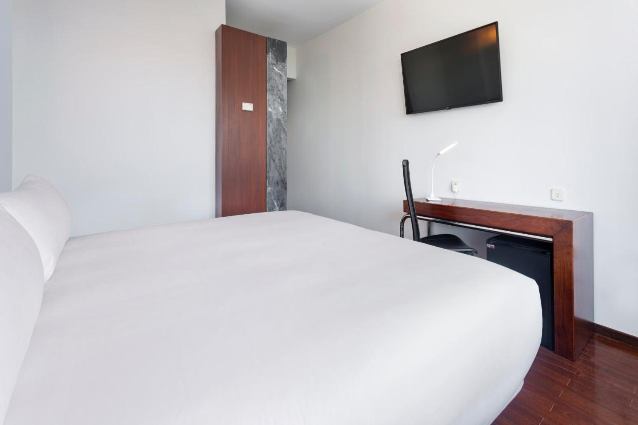 B&B Hotel E Apartamentos Felgueiras Bagian luar foto